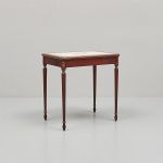 1086 2148 LAMP TABLE